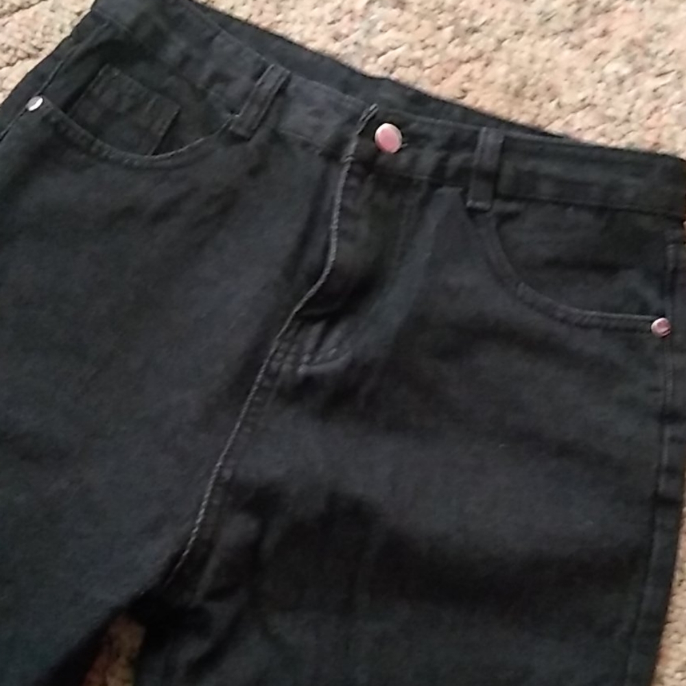Mom Jeans - Picture 3 of 3